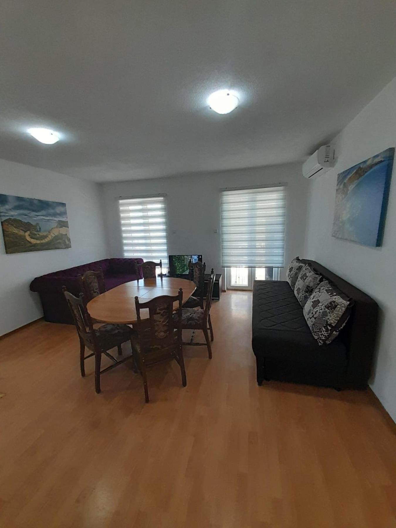 Apartment Lux Budva